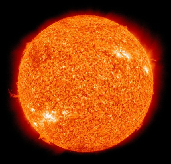 Новые солнечные частицы могут говорить о том, что Солнце содержит много металлов; Фото: Pixabay